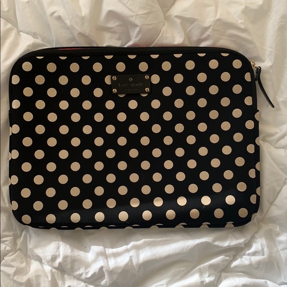 kate spade Handbags - Kate Spade polka dot laptop case